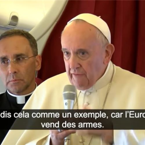 Conférence de presse du Pape François dans l'avion retour du Maroc