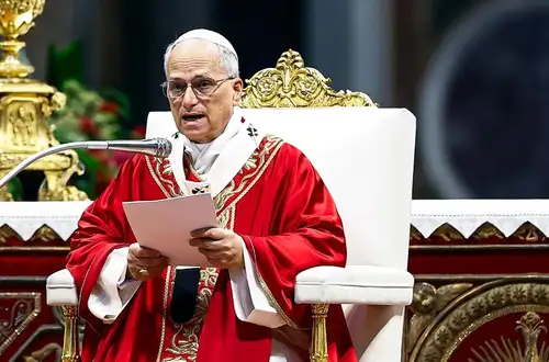 البابا يترأس القداس الإلهي في عيد القديسين بطرس وبولس